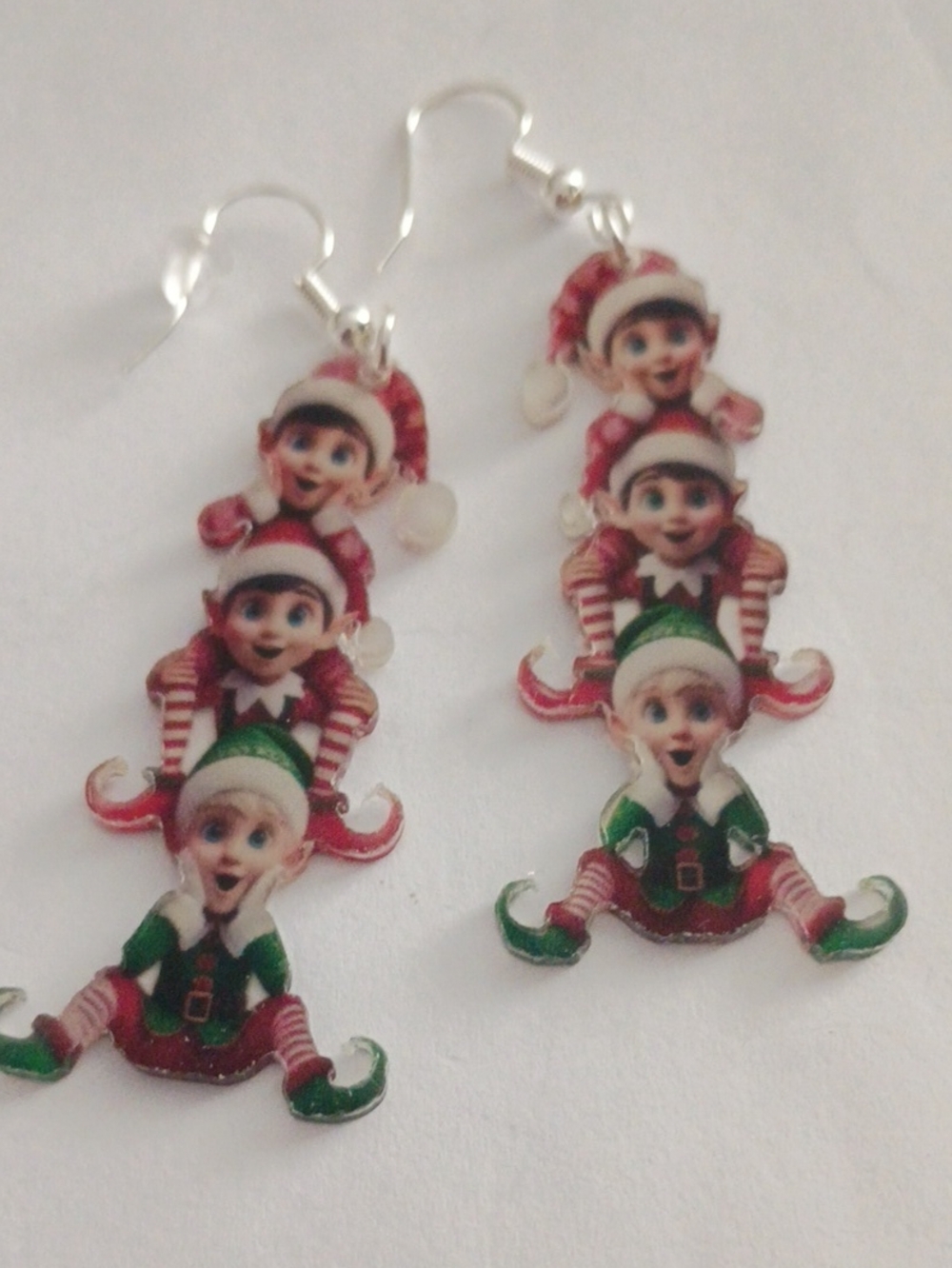 Preseason Sale Playful Stacked Elf Dangle Earrings - Red & Greenre
